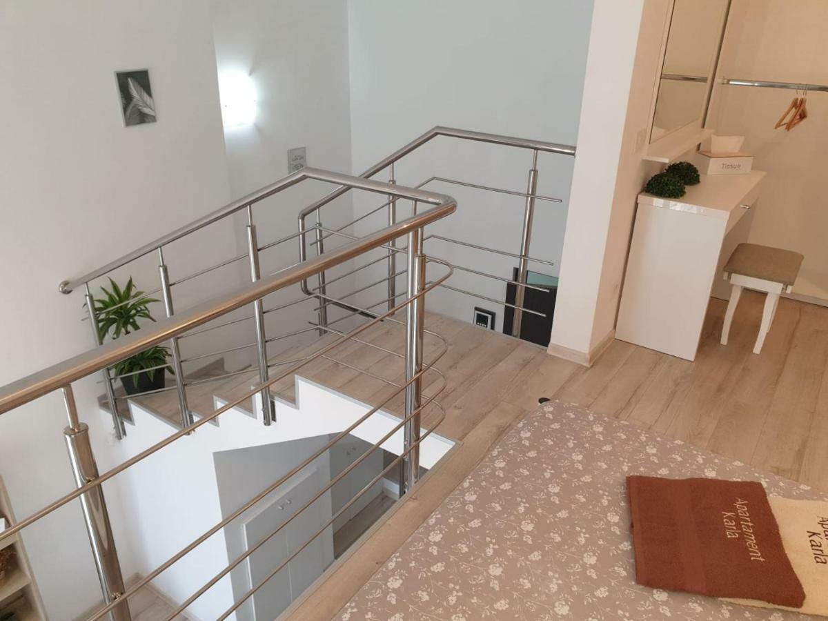 Ferienwohnung Apartament Ana Premium Oradea Exterior foto